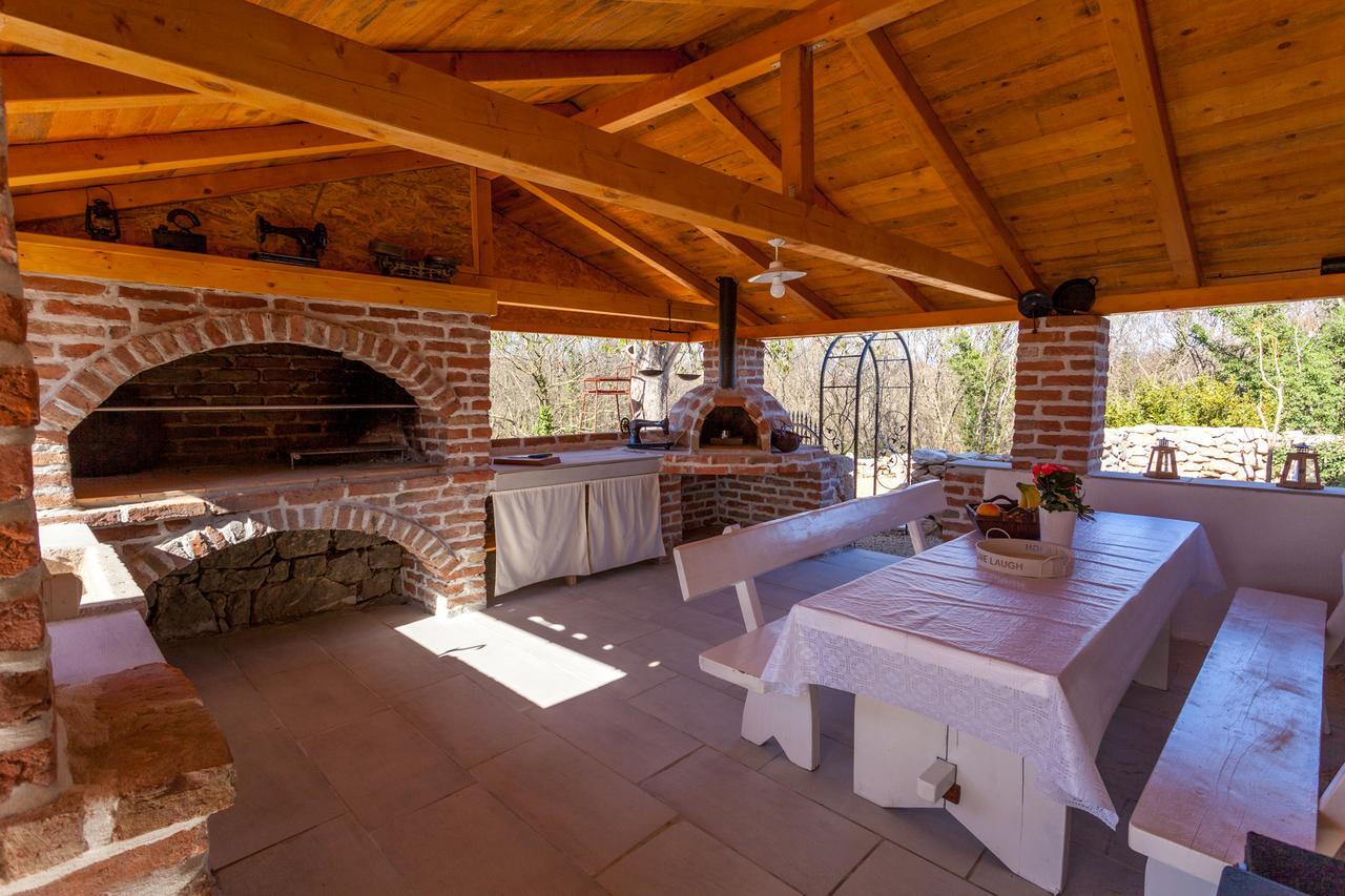Villa Hrustika - Heated Pool, Jacuzzi & Sauna Gabonjin Exterior foto
